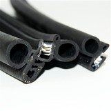 Ugunsizturīga dzelzceļa transportlīdzekļa gumijas blīvējuma sloksne